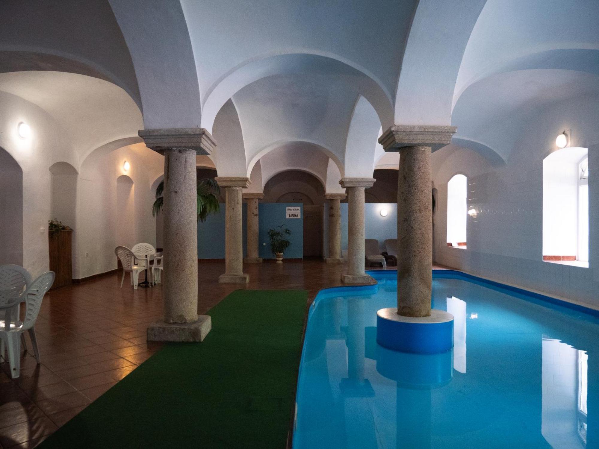 Hotel Club Vranovská Ves Extérieur photo